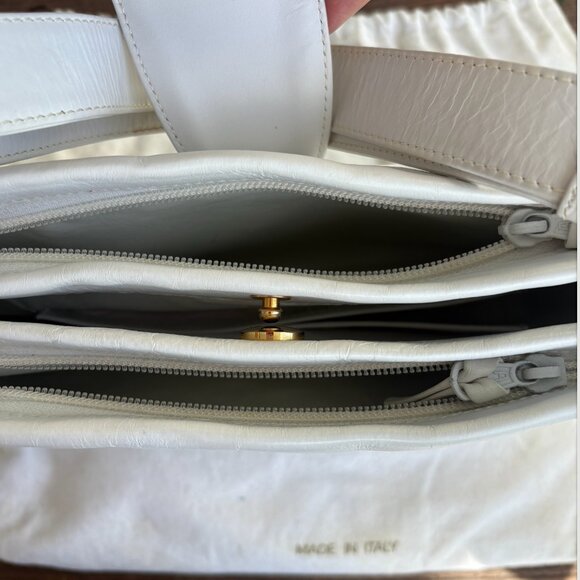 Vintage Gucci White Leather Shoulder Bag – 1960s/1970s Italian Classic - Picture 3 of 10